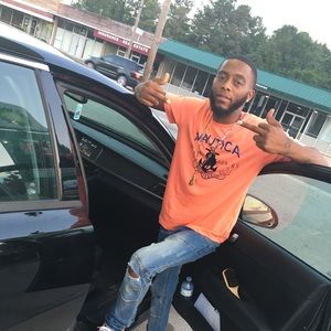 Meet your Posher, Devante